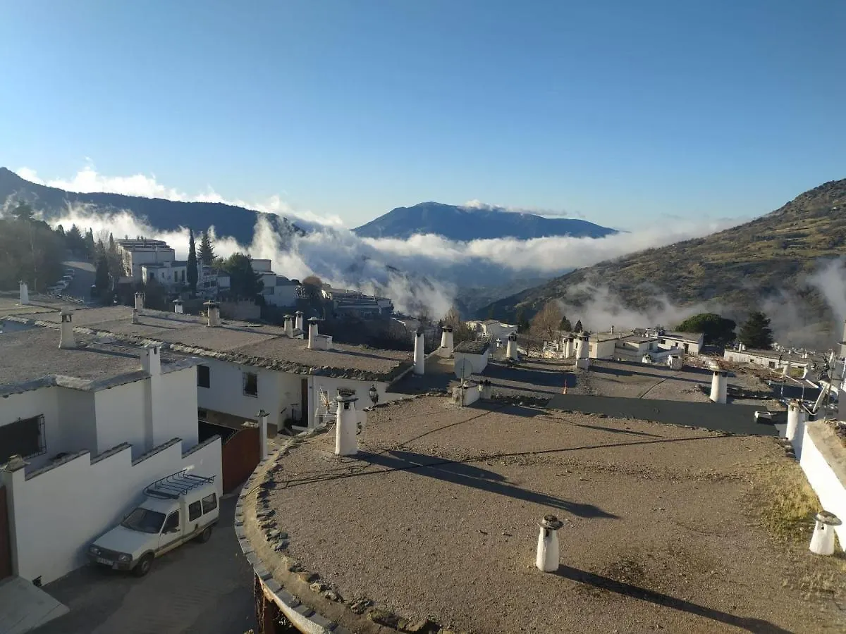 Hostal Ruta De Las Nieves Capileira 2*,  Espagne